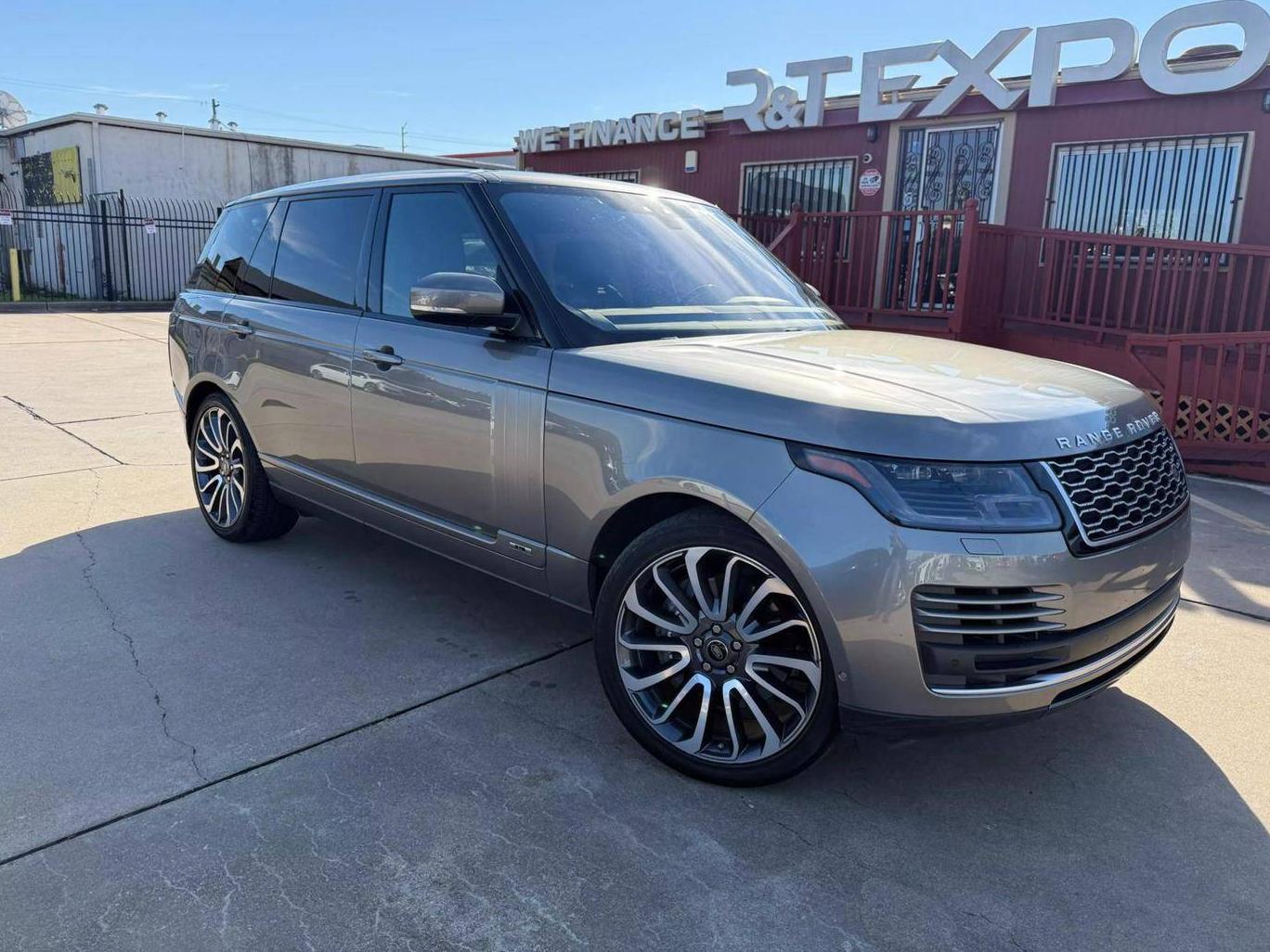 LAND ROVER RANGE ROVER 2018 SALGS5RE3JA384235 image